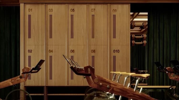 A calm, private club draw room